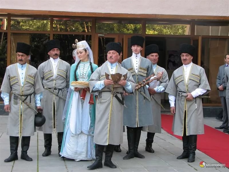 Осетинский национальный костюм (фото)